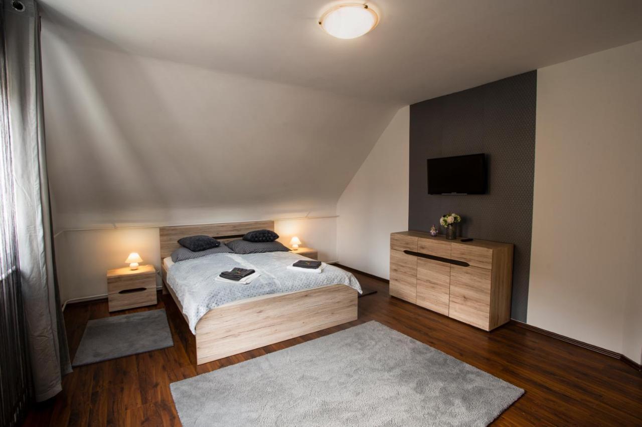 Szitakoeto Apartman Эгер Экстерьер фото