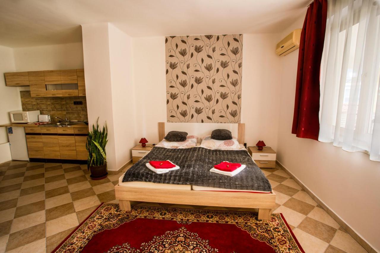 Szitakoeto Apartman Эгер Экстерьер фото